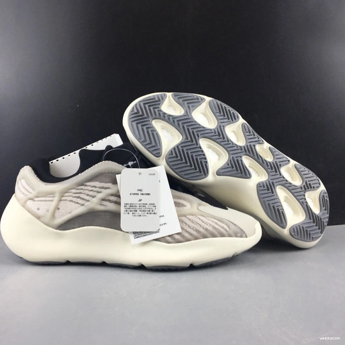 700 White Ash EF9897 Adidas Yeezy Boost V3 1112
